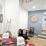 Small & Cozy Near Piazza Navona