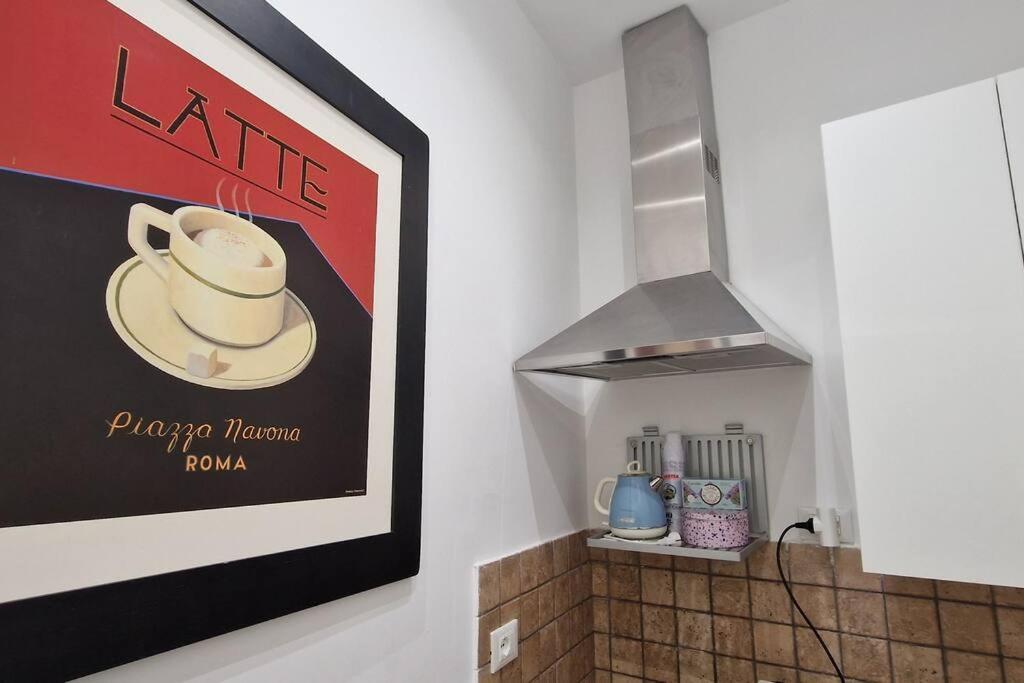 Small & Cozy Near Piazza Navona Rom