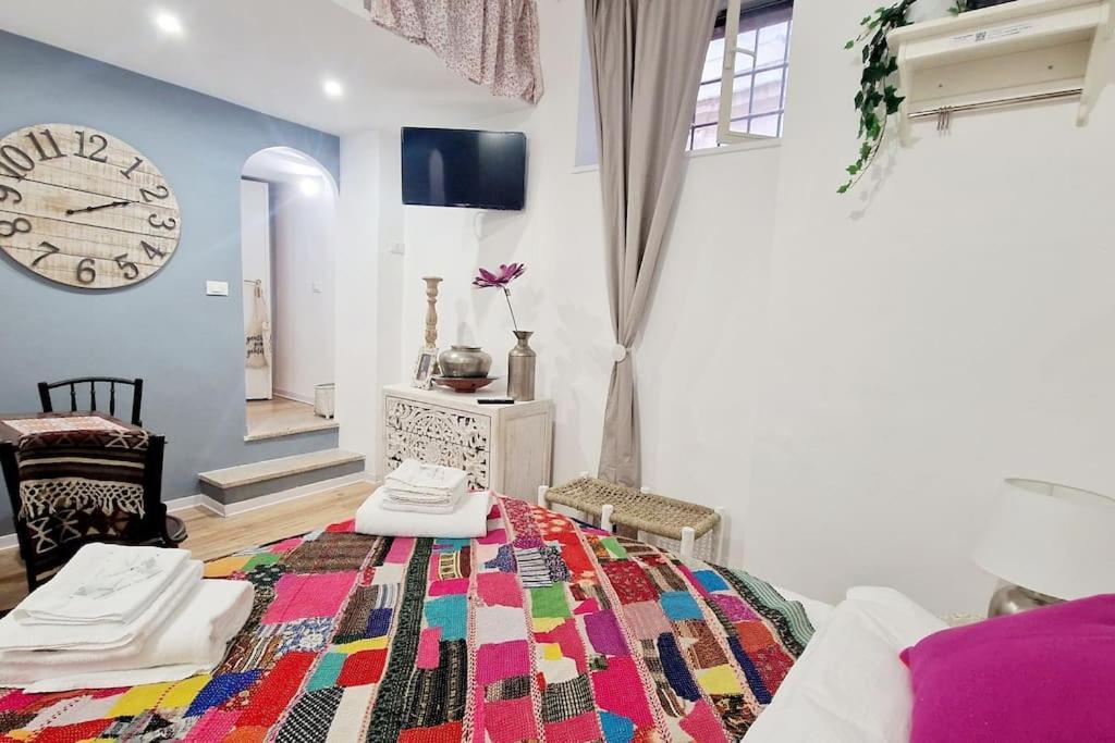 Small & Cozy Near Piazza Navona Apartment *