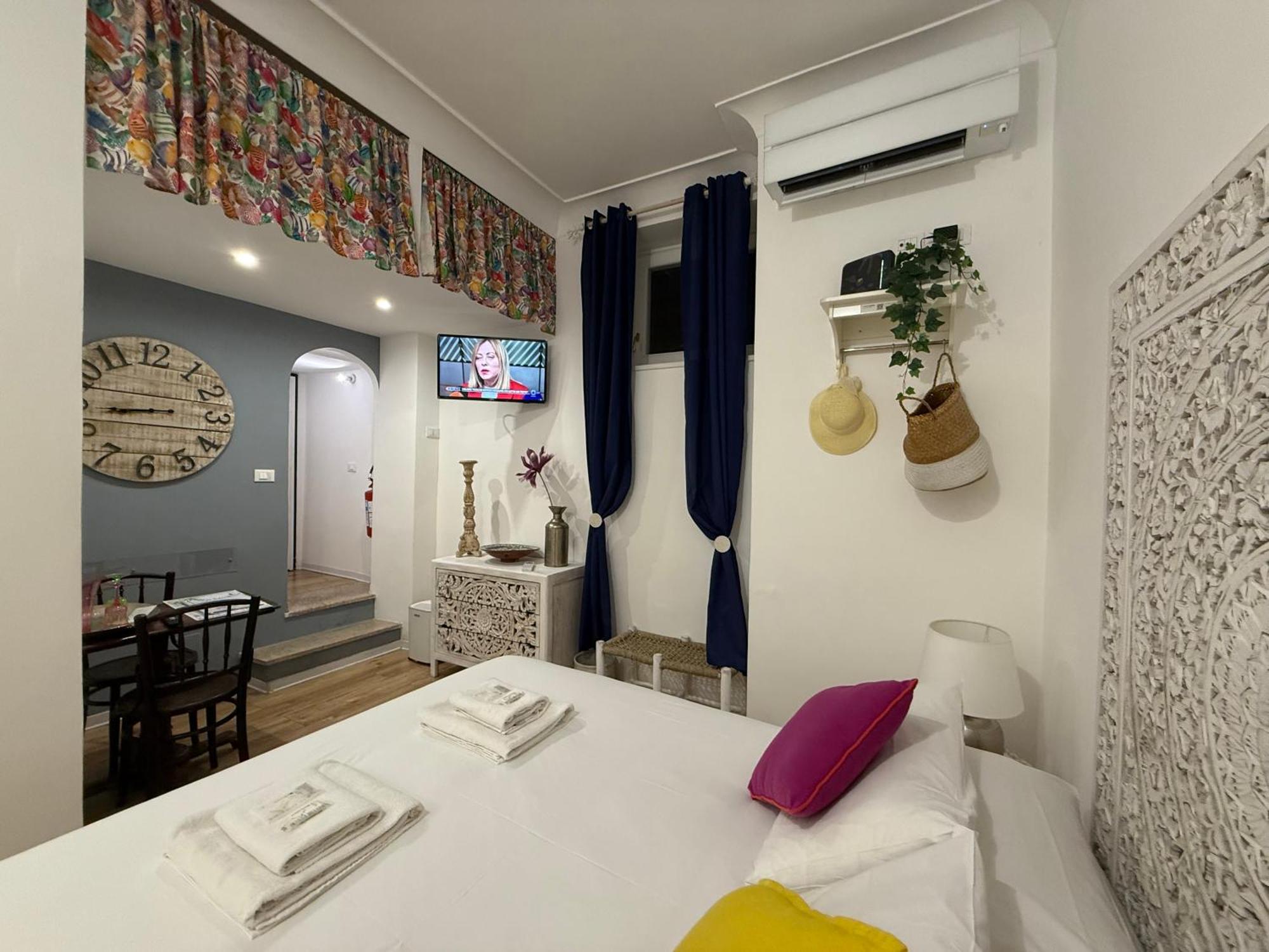 Small & Cozy Near Piazza Navona Rom